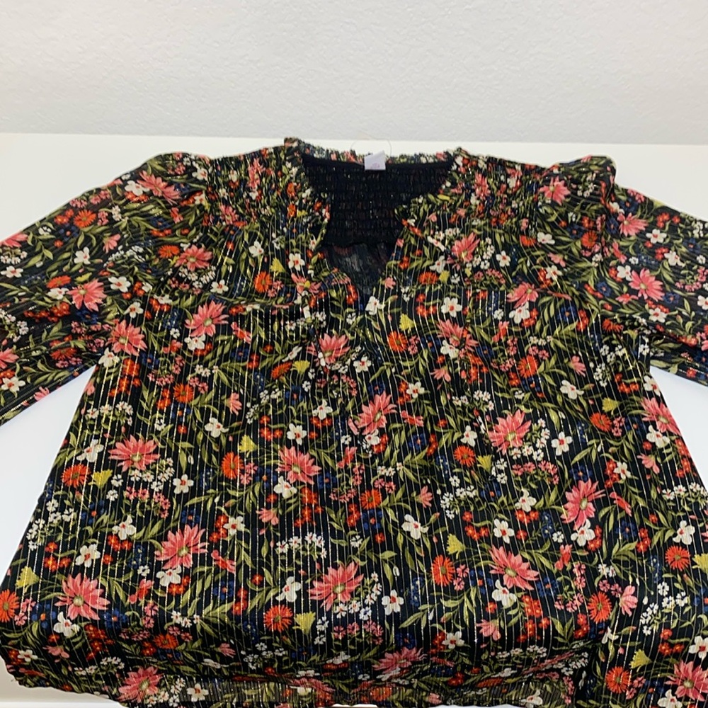 OLD NAVY Brand New, Never Worn Floral Blouse
